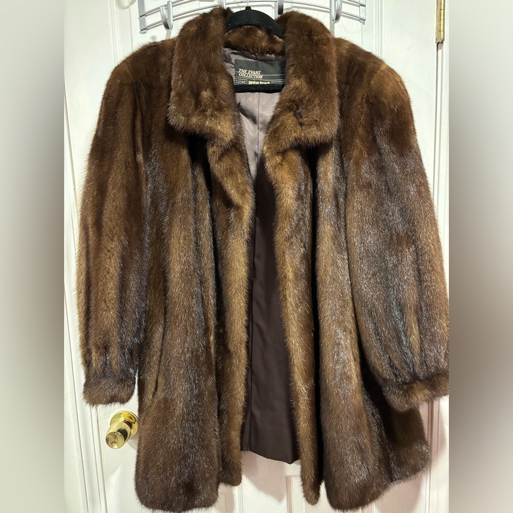 AUTHENTIC VINTAGE MINK FUR COAT